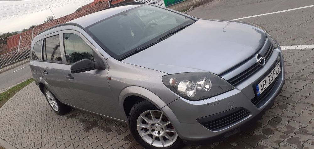 Opel Astra H 1.7