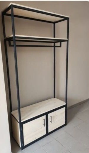 Lof istilida metalchski mebil