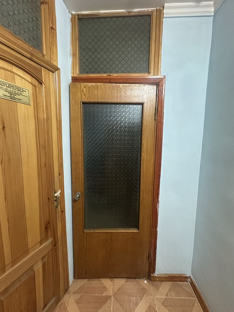 Продаётся двери срочно
