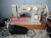 продам швейную машину Подольск -142