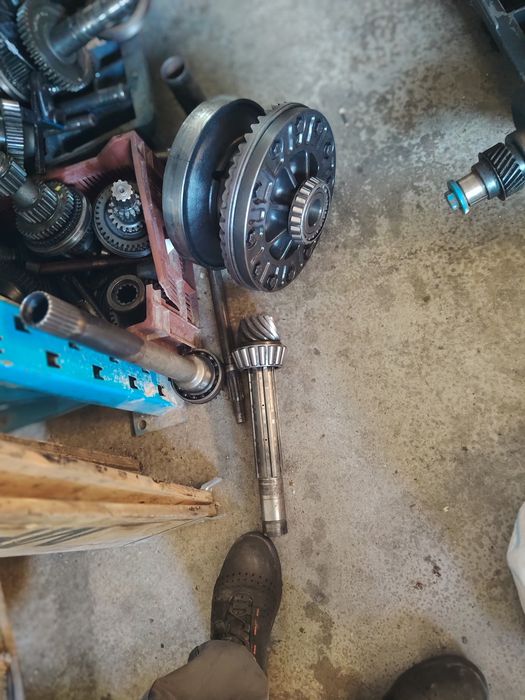 Grup spate tractor international 1056