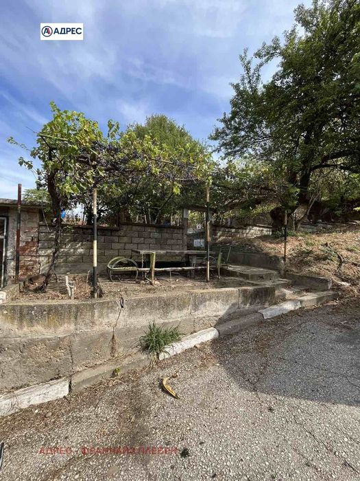 Къща в Плевен, област-с.Бръшляница площ 103 цена 25565