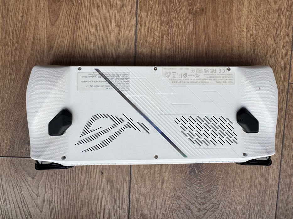 Consola Gaming Asus ROG Ally