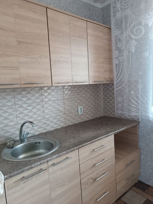 Продам 1ком квартиру с большой кухнейв 19 мкр