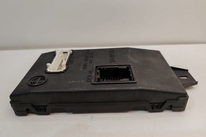 Modul Confort Siemens  8200103749B Renault Symbol prima generatie (fa