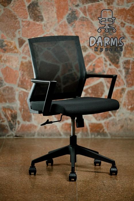 Офисное кресло универсал есть доставка 
С ро