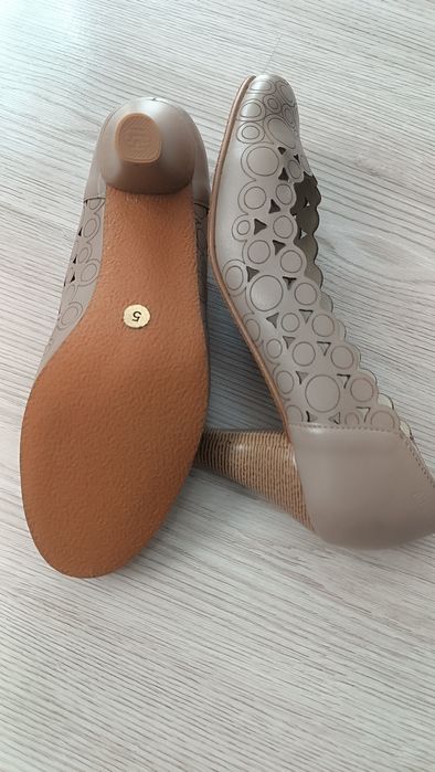 Pantofi piele 38