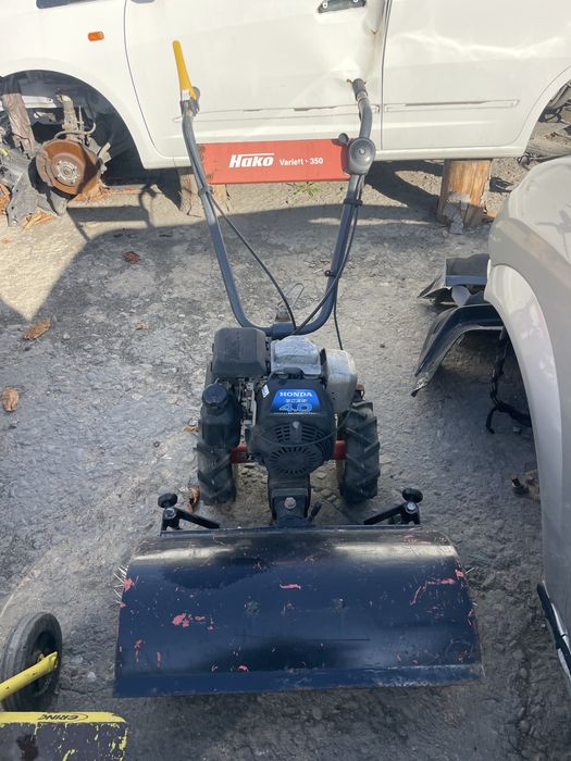 Моторна метла hUKO honda