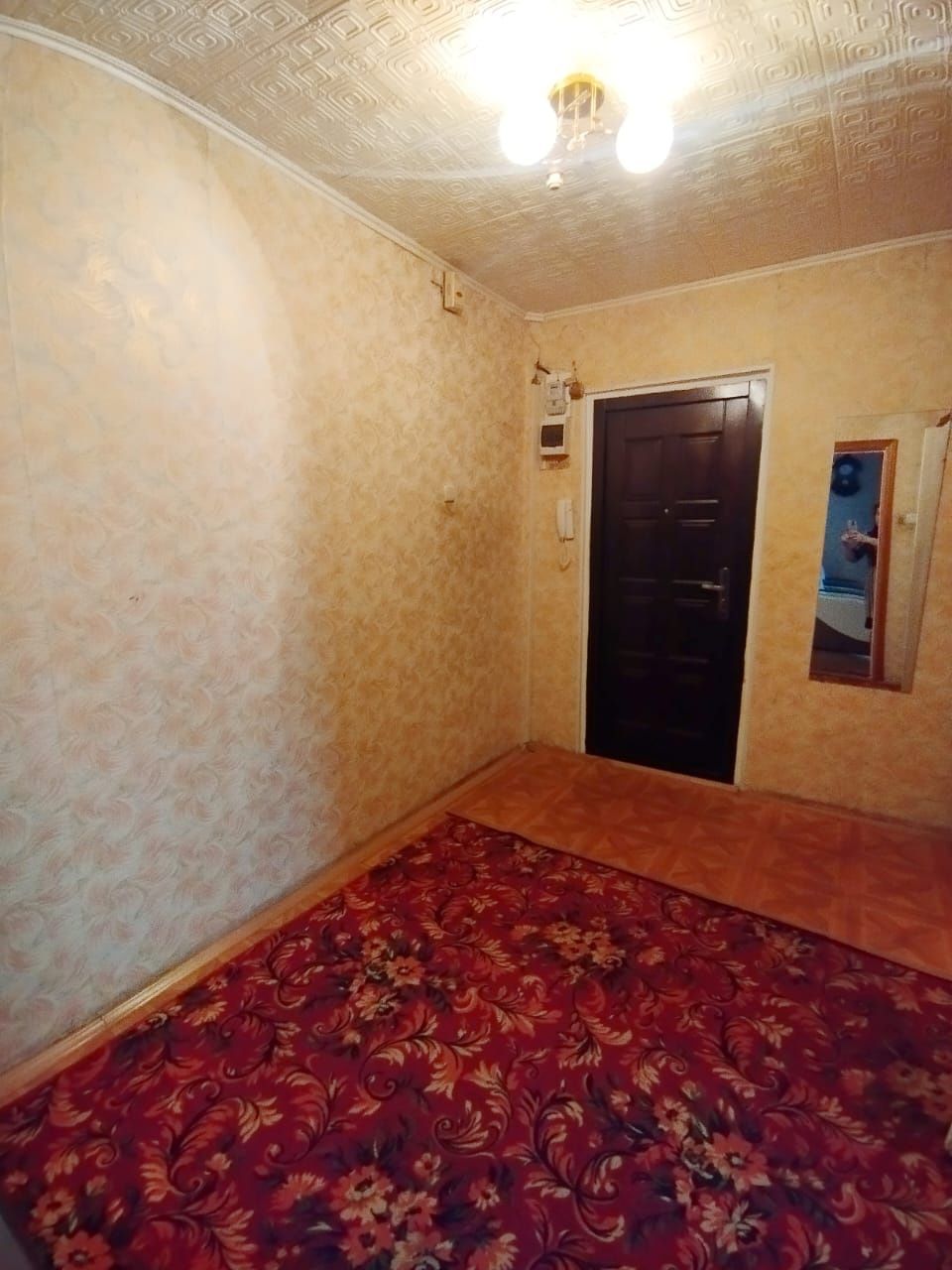 СРОЧНО!!! Продам 2 к.кв р-он 8 Мкр Алтай