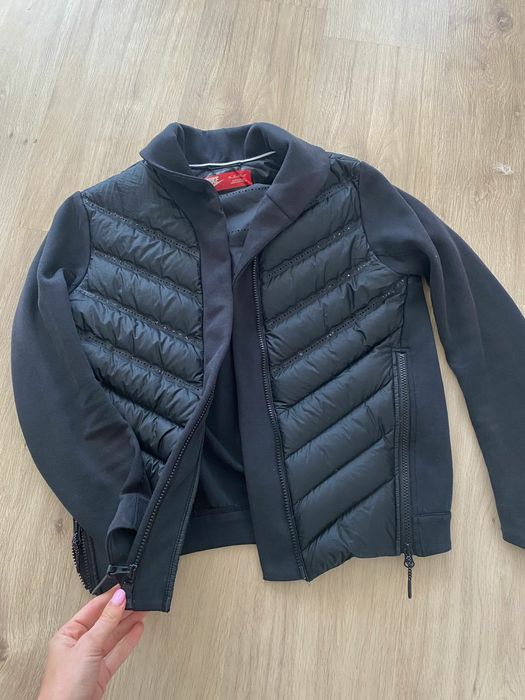Geaca Nike cu puf