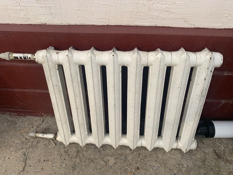 Батарейка чугунка срочно