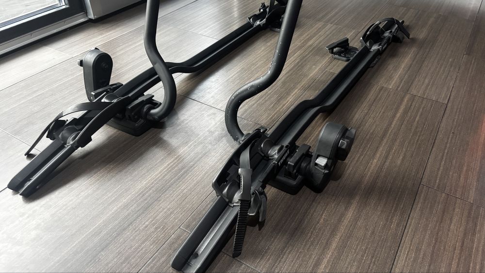 Vând Thule ProRide 598 (black edition) - 2 bucăți
