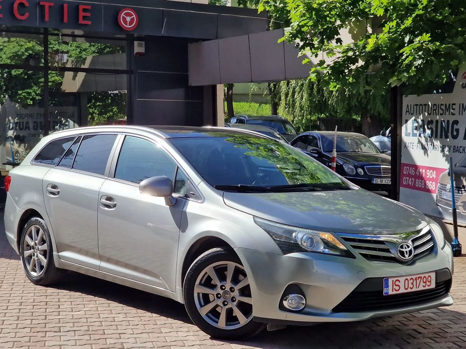 Toyota Avensis Panoramic Facelift euro5 d4d, import Franta