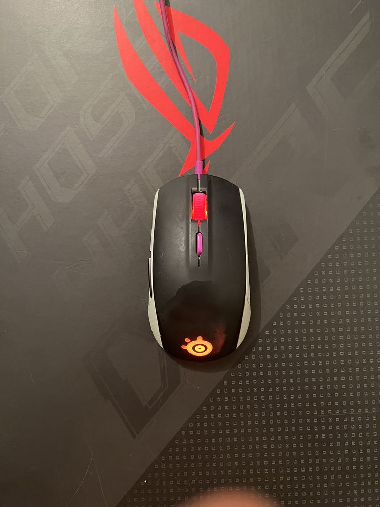 Продам игровую мышь Steelseries rival 100