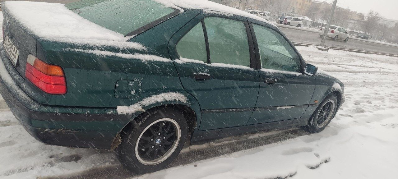 BMW e36 в идеальном состоянии