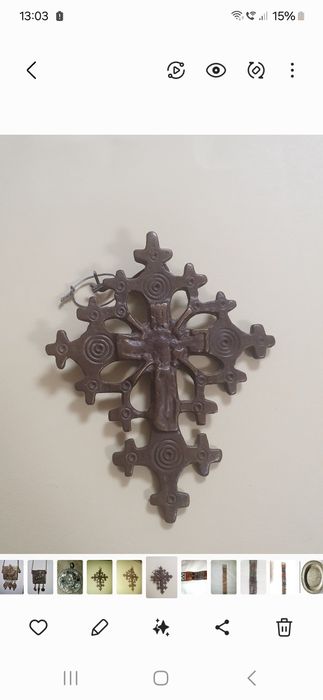 Cahla ,ceramica ,veche originala ,plosca cruce hutuli