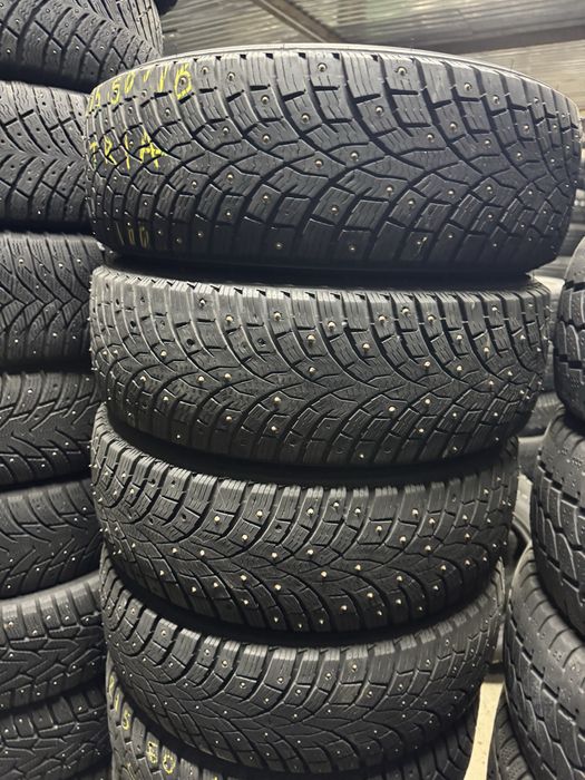 Шины зимнии шипы 215/60 R16 покрышки резина колеса