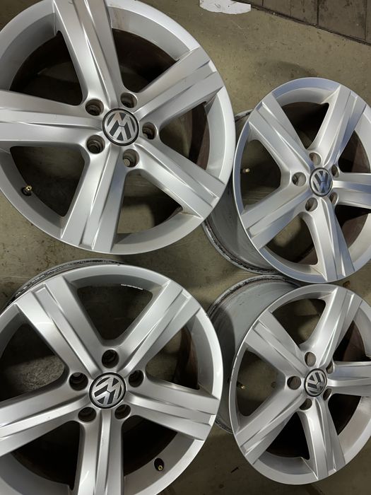 Set jante pe 17 originale Vw Passat B7