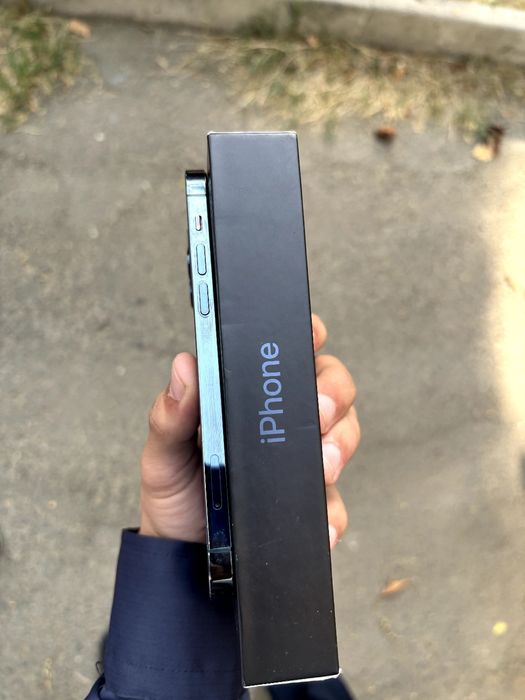 iPhone 12 pro LLA