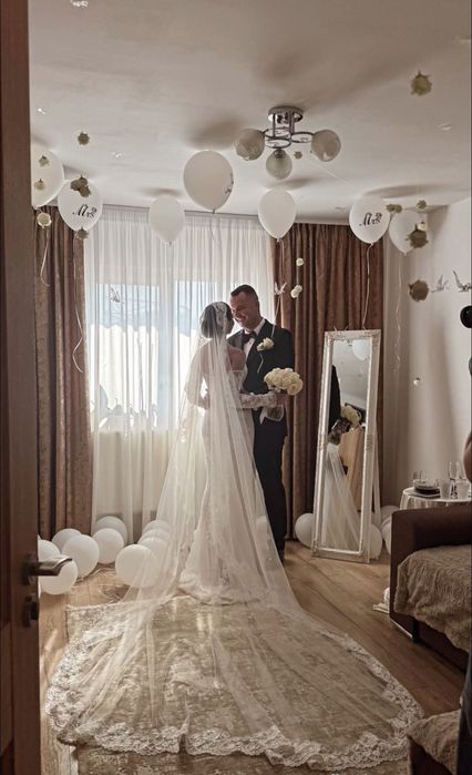 Rochie de mireasă Oksana Mukha – model exclusivist