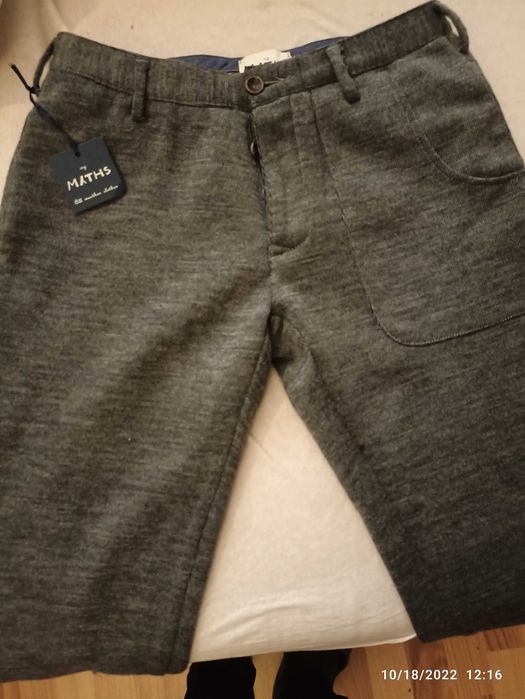Pantaloni Eleganti MATHS 50% Lana + 50 Bumbac . Made in Italy !