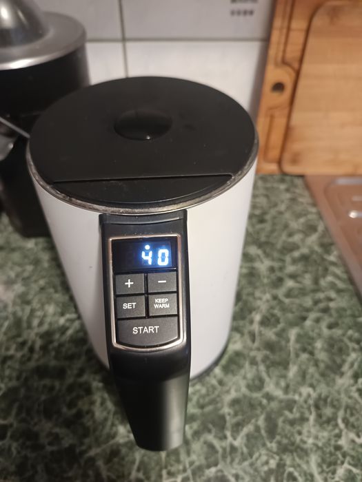 Електрическа кана ARENDO