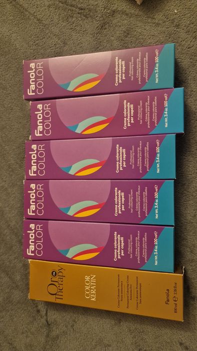 Vopsea Fanola color si Oro therapy