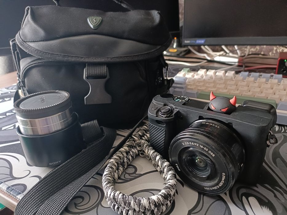 Sony A6300 + kit объектив