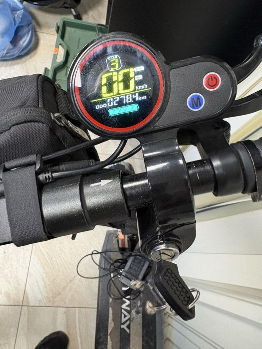 Продавам Ел. Тротинетка HITWAY H5