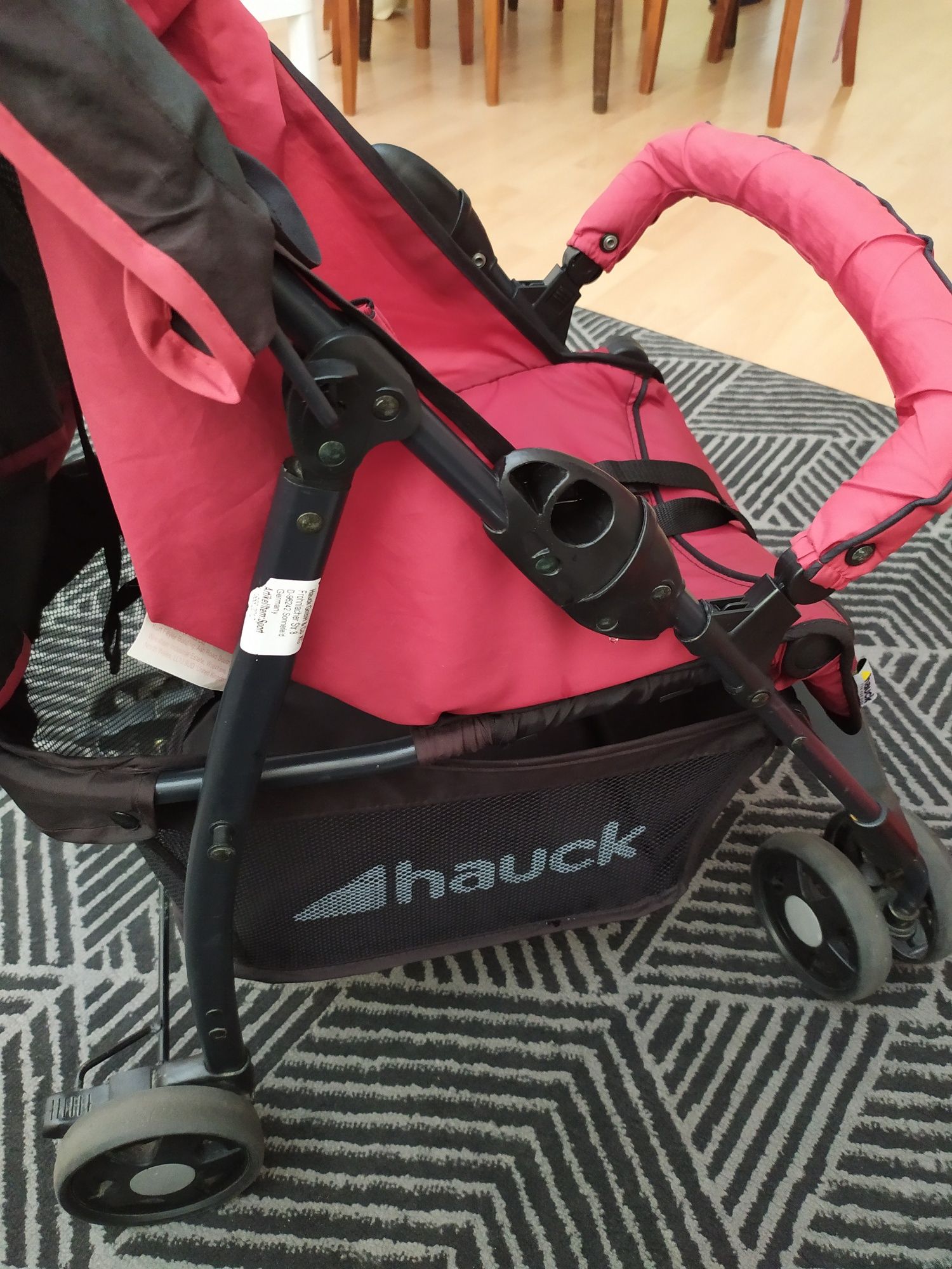 Детска количка HAUCK Като НОВА