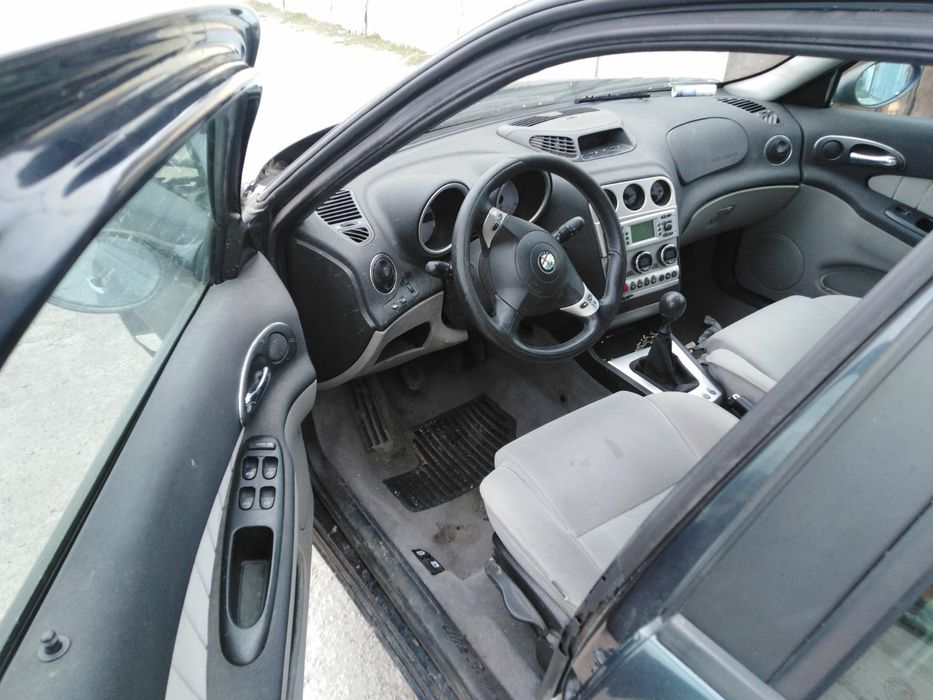 Алфа 156