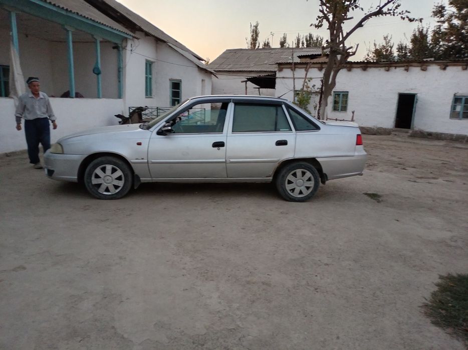 Nexia2 sotiladi srovchna