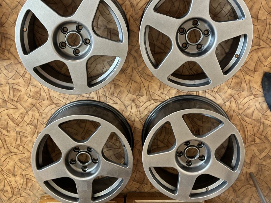 Продам Диски R 17 в отличном состояний