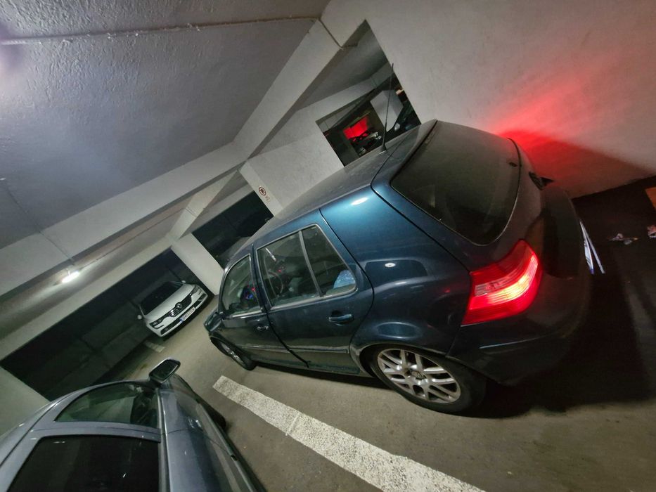 Vând golf 4 stare foarte bună