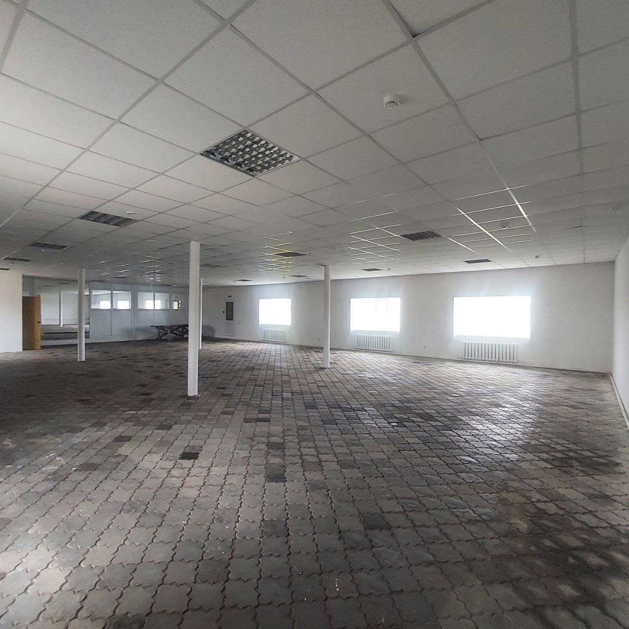 Продам торговый дом Аман Сити