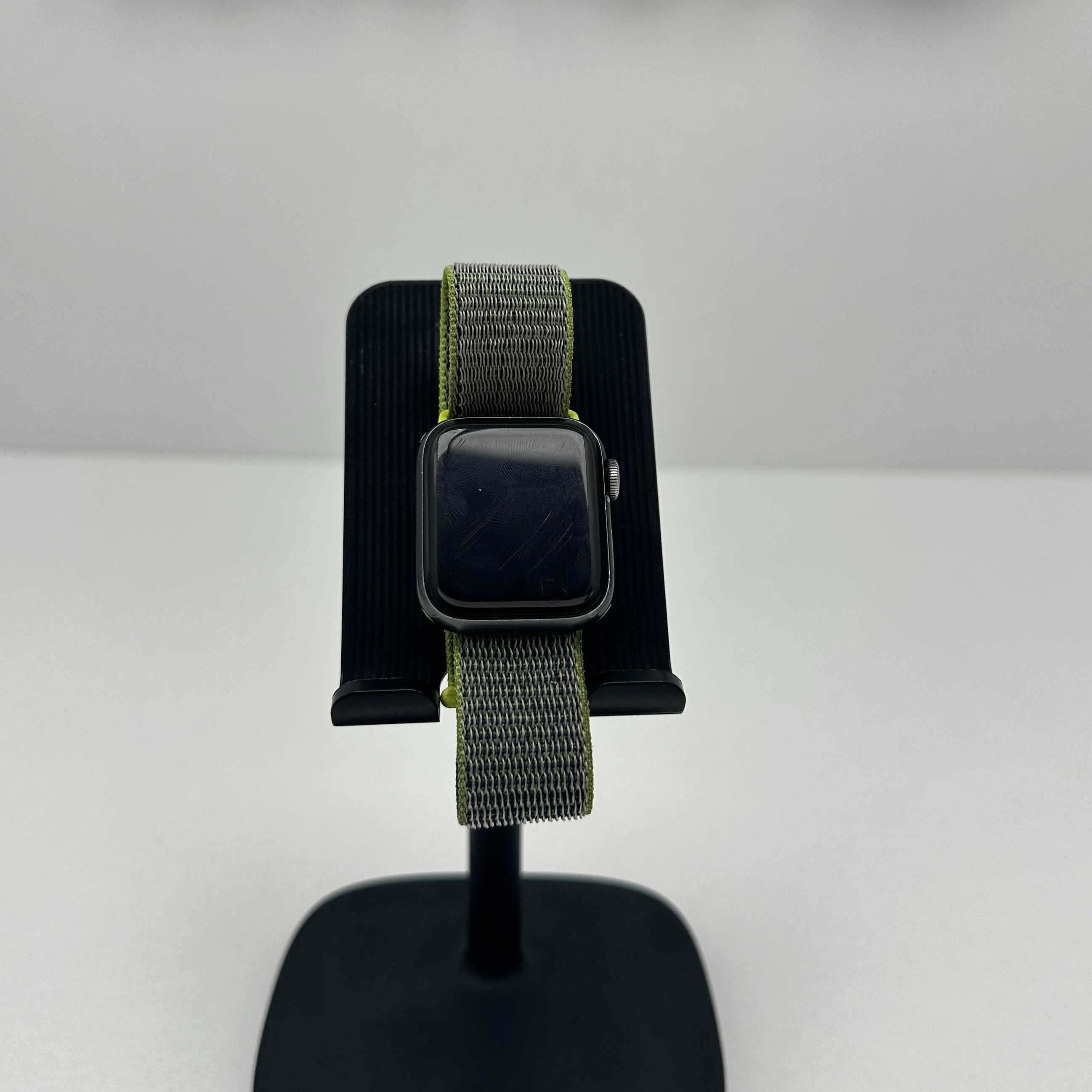 Apple Watch 5 40mm Space Black / GARANTIE / iDroid