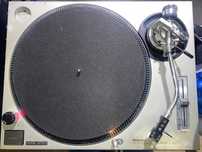 Technics SL 1200 MK2 Грамофон с Доза Stanton