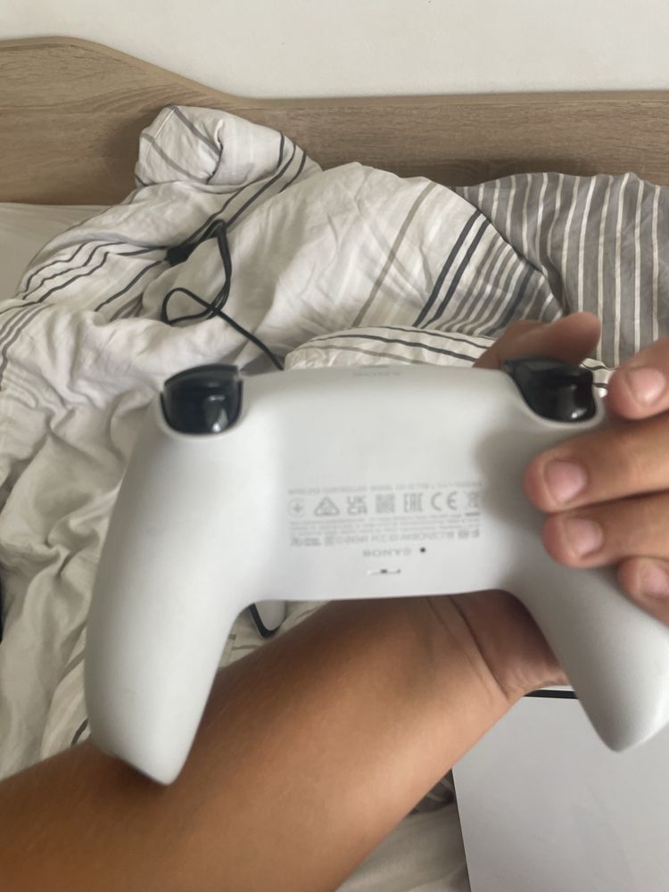 PlayStation 5 1T