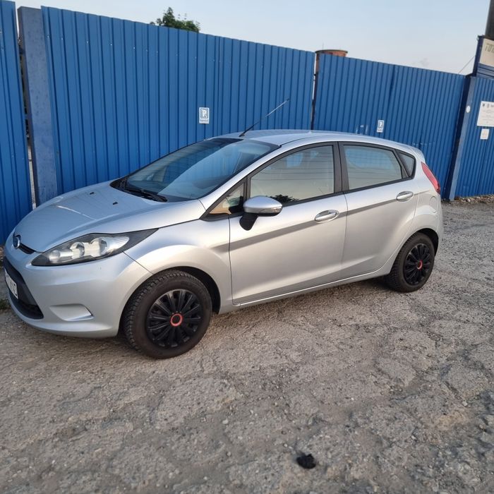 Ford Fiesta 12 benz