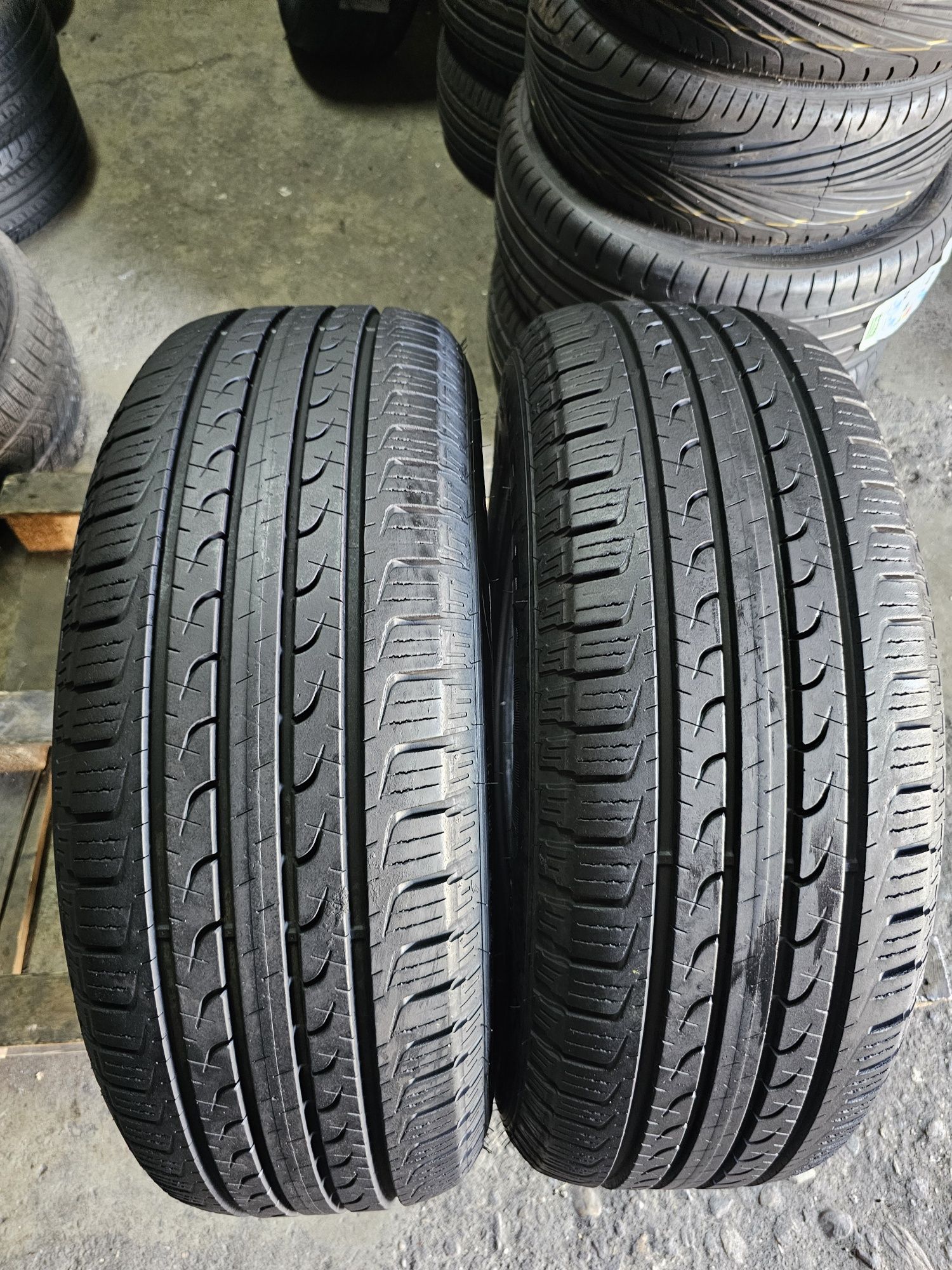 2 anvelope vara 235 65 17 Goodyear 7mm 2019