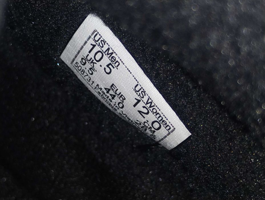 Чисто нови оригинални мъжки маратонки Vans 44 ти номер Зелени
