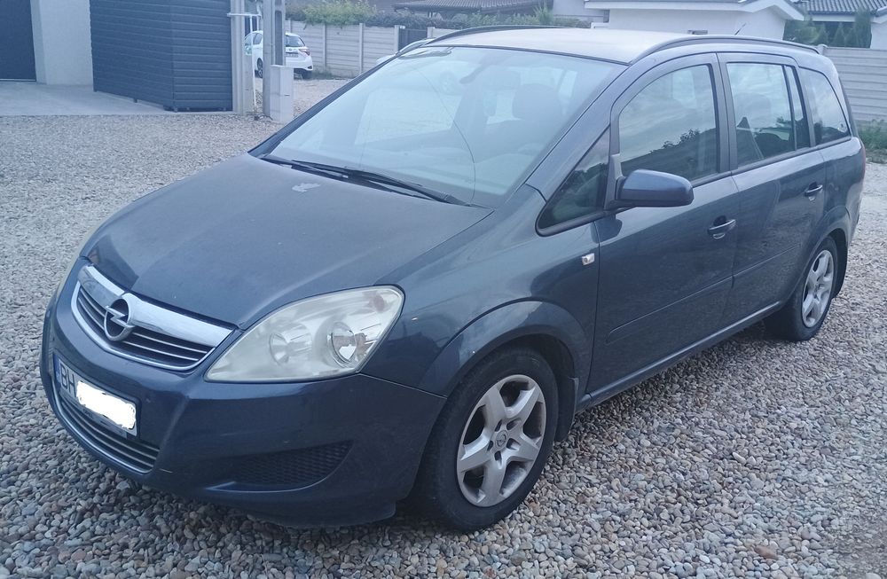 Opel Zafira B 1.9 diesel 6+1 viteze 100cp 7 locuri-unic proprietar RO