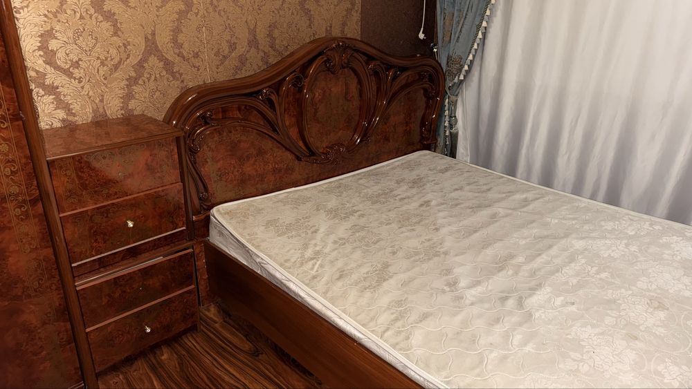 Спалный гарнитур