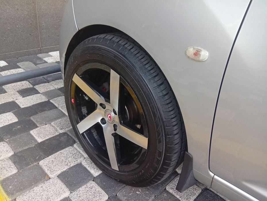 Диски баллон почти новый продаётся