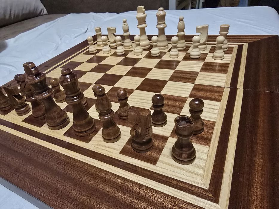 Шахматни фигури 15лв