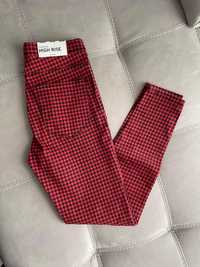 Pantaloni Bershka talie inalta