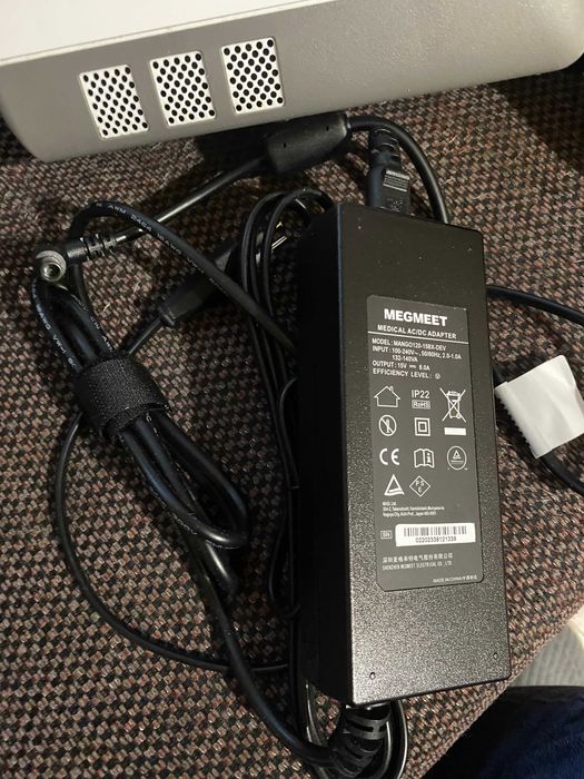 Мобилен кислороден концентратор