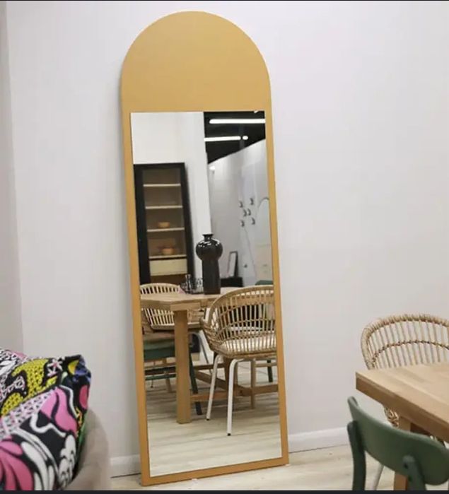 Продам целое зеркало