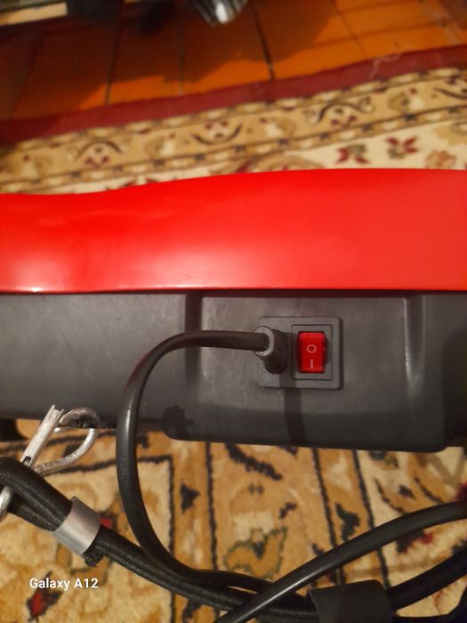 Массажор  сатылады новый багасы 20000мн