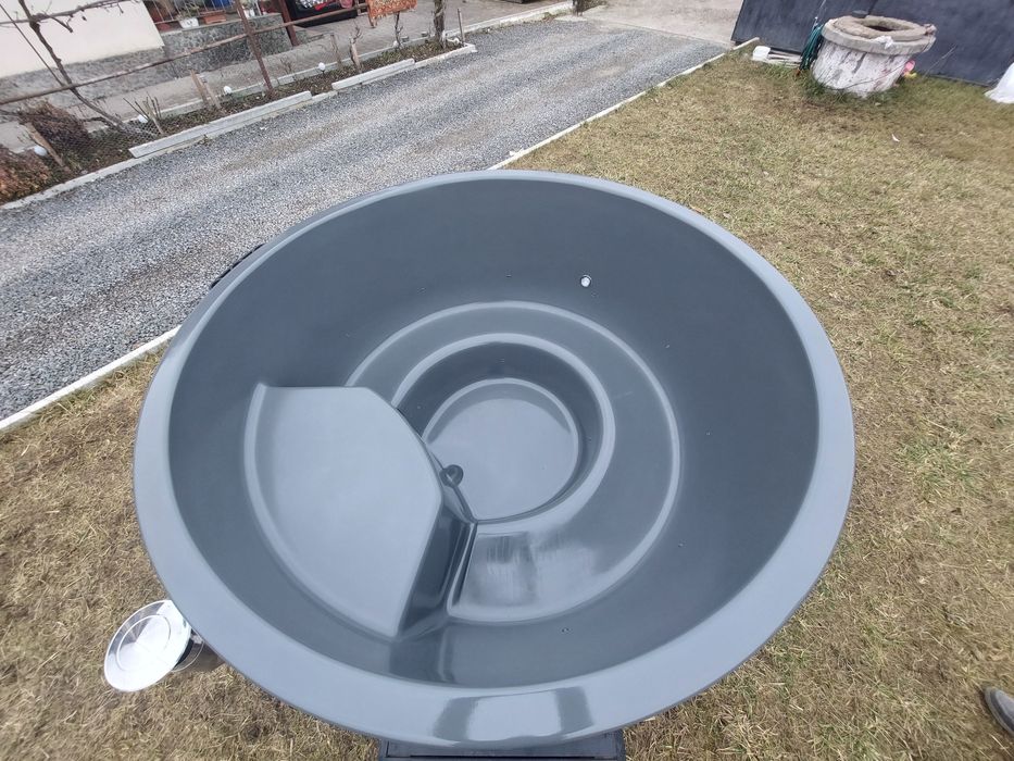 Ciubar de fibra de sticla cu soba integrata,în Cluj Napoca